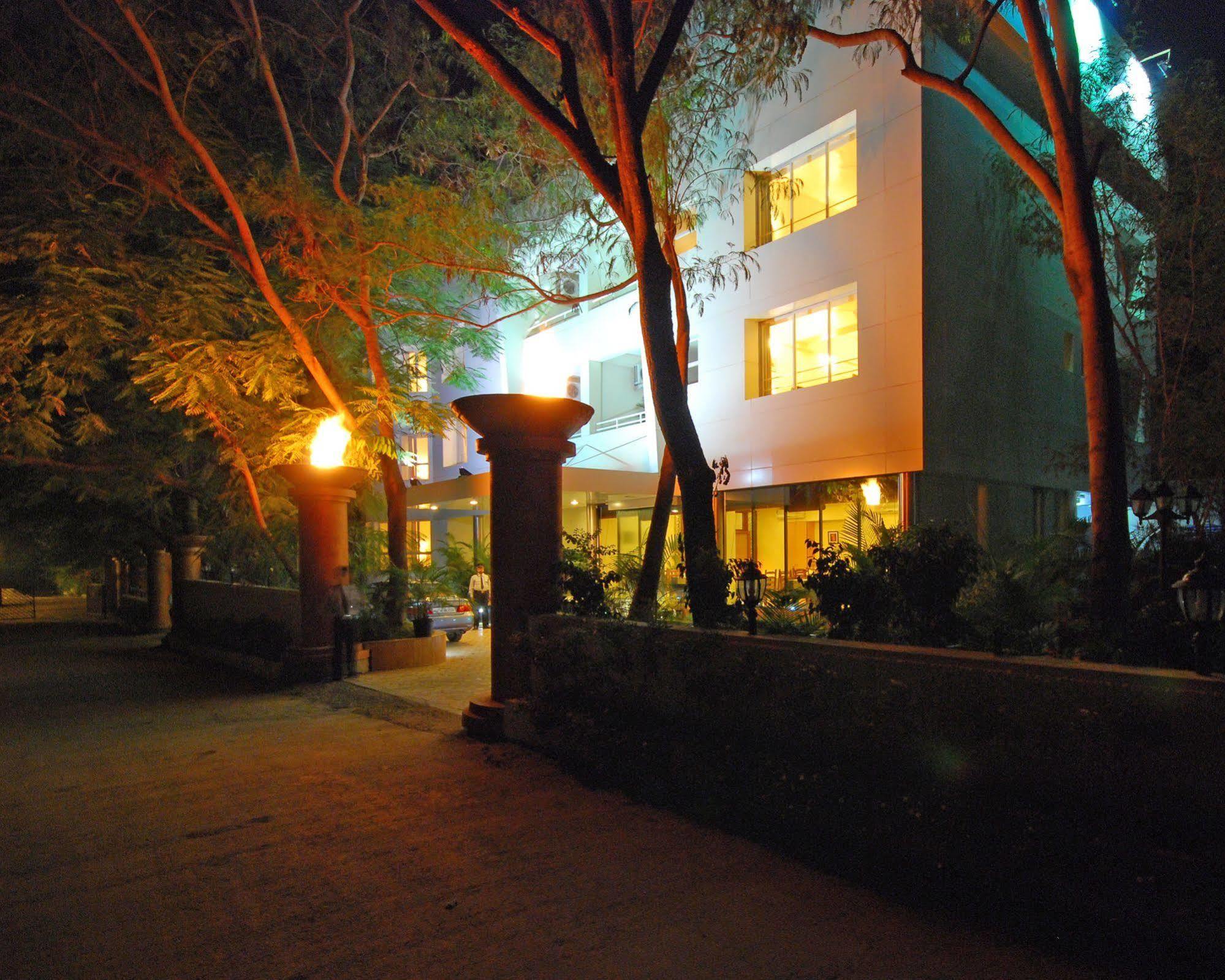 凤凰酒店 浦那 外观 照片